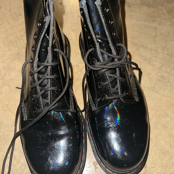 Dr. Martens Jadon HI Rainbow Patent Boots in Black - Picture 4 of 7